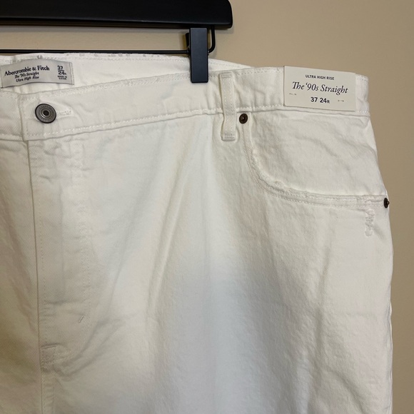 Abercrombie Ultra High Rise 90s Straight Jean NWT - Picture 5 of 8
